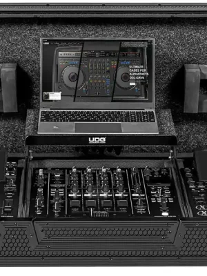 Neu hinzugefügt - UDG Ultimate Flight Case Set AlphaTheta CDJ-3000X/DJM-A9 Schwarz Plus (Laptop-Ablage + Rollen)