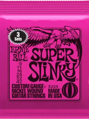 Fast ausverkauft - Ernie ball Electric (3X SET) 3223 Super Slinky 09-42 - saitensätze