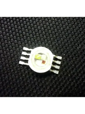 Eurolite Eurolite LED QCL 8W RGBW Pix-8/Pix-16 | Neu verfügbar