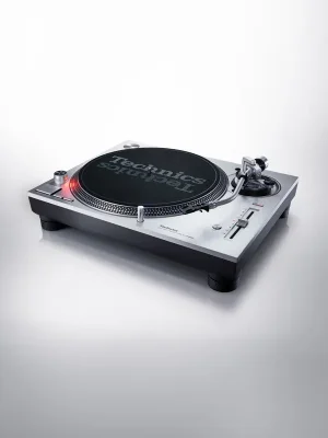 Neue Ware | Technics SL-1200 mk7 - Direct Drive Turntable