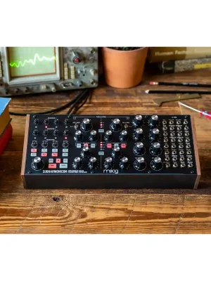 Auf Lager - Moog Subharmonicon Synthesizer