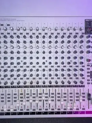 Sparangebot - Phonic PHONIC HELIX BOARD 24 FIREWIRE - USED!