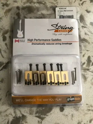Graphtech PG-8001-OG String Saver Classics Strat Offset Gold, 6 pcs - Rabatt