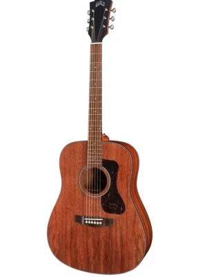 Premium-Qualität | Guild D-320 Natural (Versandrückläufer)
