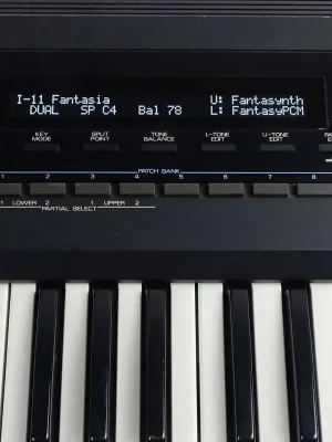 Roland D-50 OLED Display Neu weiß - Neu verfügbar