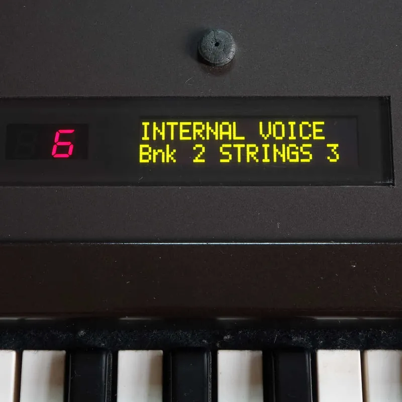 Aktion - Yamaha DX7 OLED Display NEU LCD Ersatz Gelb