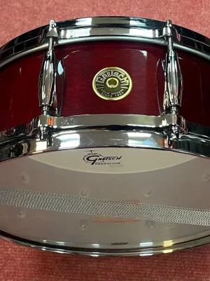 Letzte Stücke - USA Custom Snare 14"x5" Rosewood Gloss Laquer